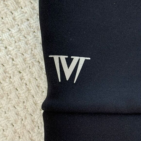 IVL Collective Technically Fashion Black White Stripe Women’s Sports Bra Size 10 - Picture 3 of 8